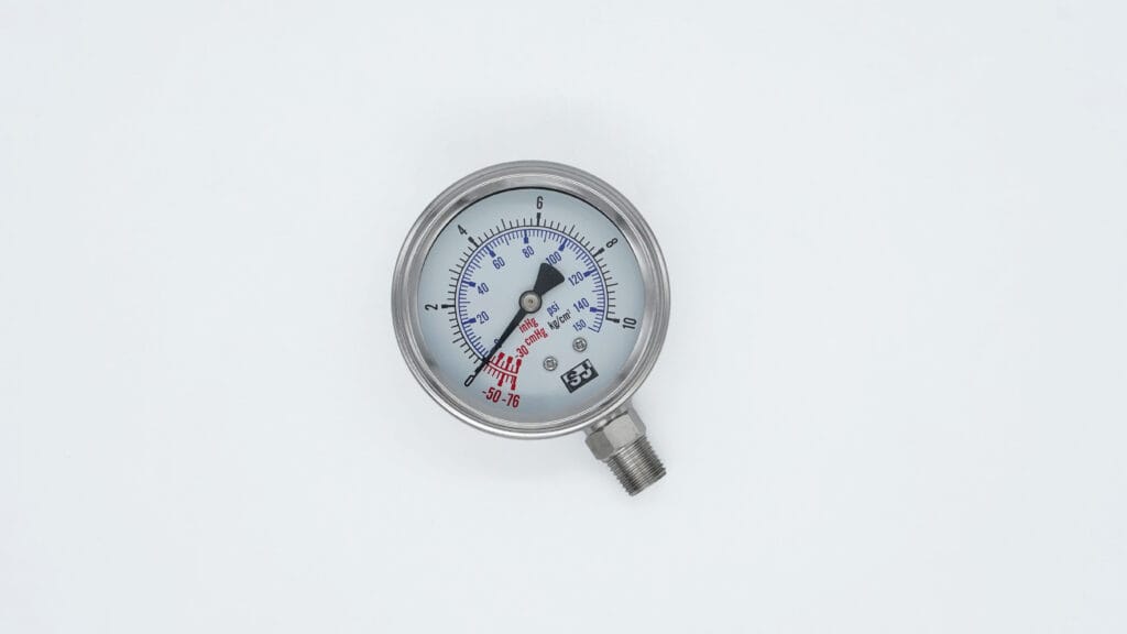 2.5-inch compound pressure gauge for measuring both vacuum and positive pressure.