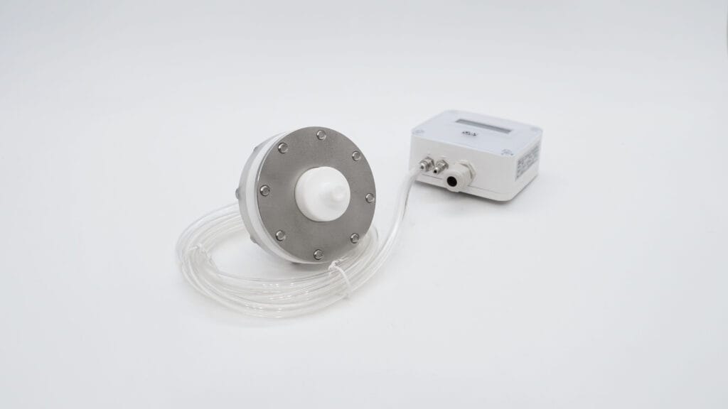 PTFE wetted diaphragm design improves chemical resistance for pressure monitoring in harsh environments.