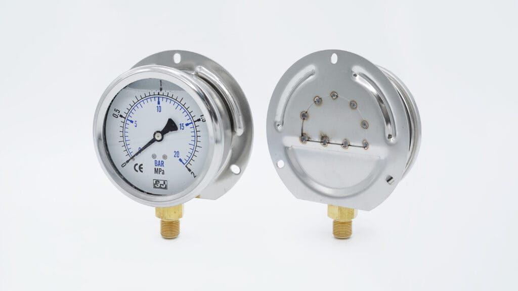 4-inch bottom mount pressure gauge with flange for panel mounting applications.