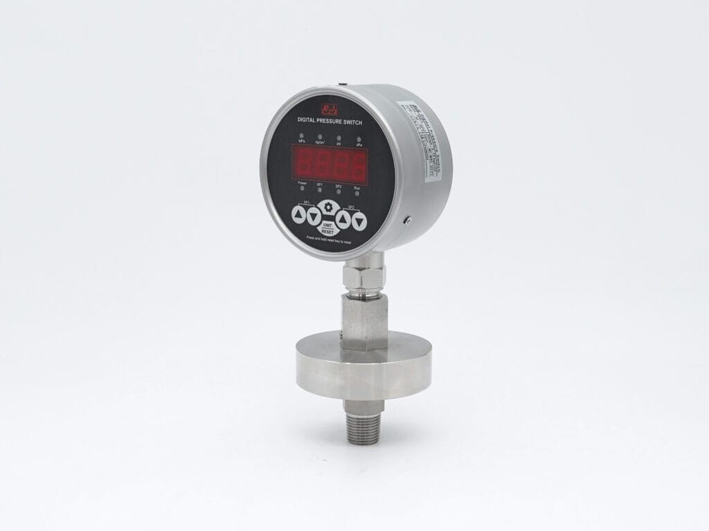 LED gauge with diaphragm seal for chemical safety