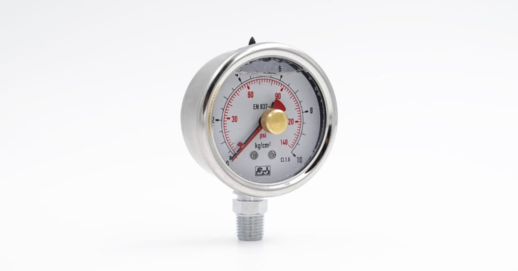 Liquid filled SS gauge for high-vibration stability
