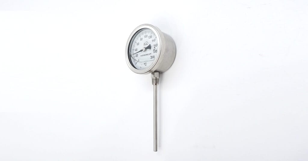 This 3-inch liquid-filled bimetal thermometer features a stainless steel case for vibration resistance